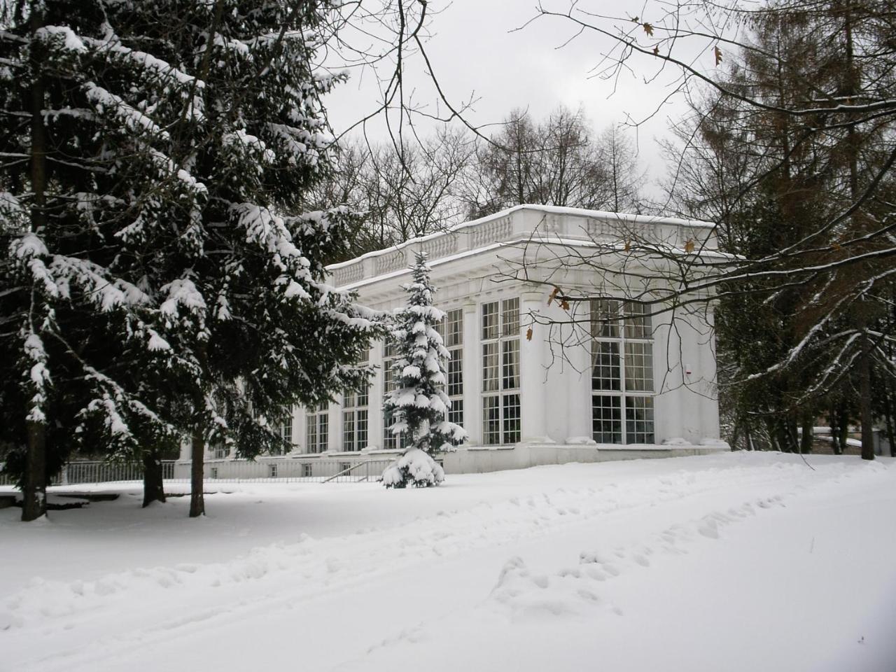 Hotel Butikowy Palac Jablonna ภายนอก รูปภาพ